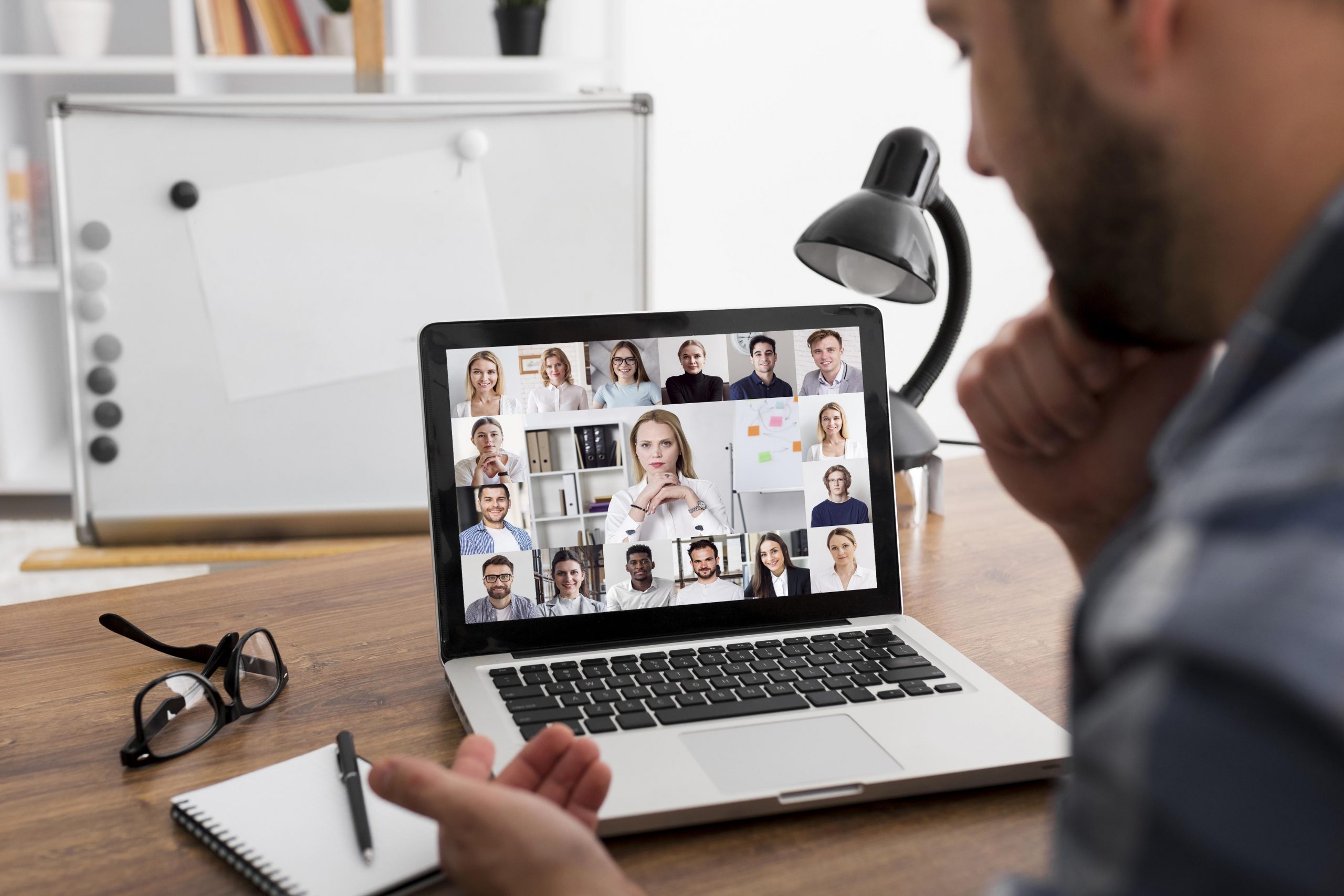 Por qué necesitas introducir el webinar a tu estrategia de formación online