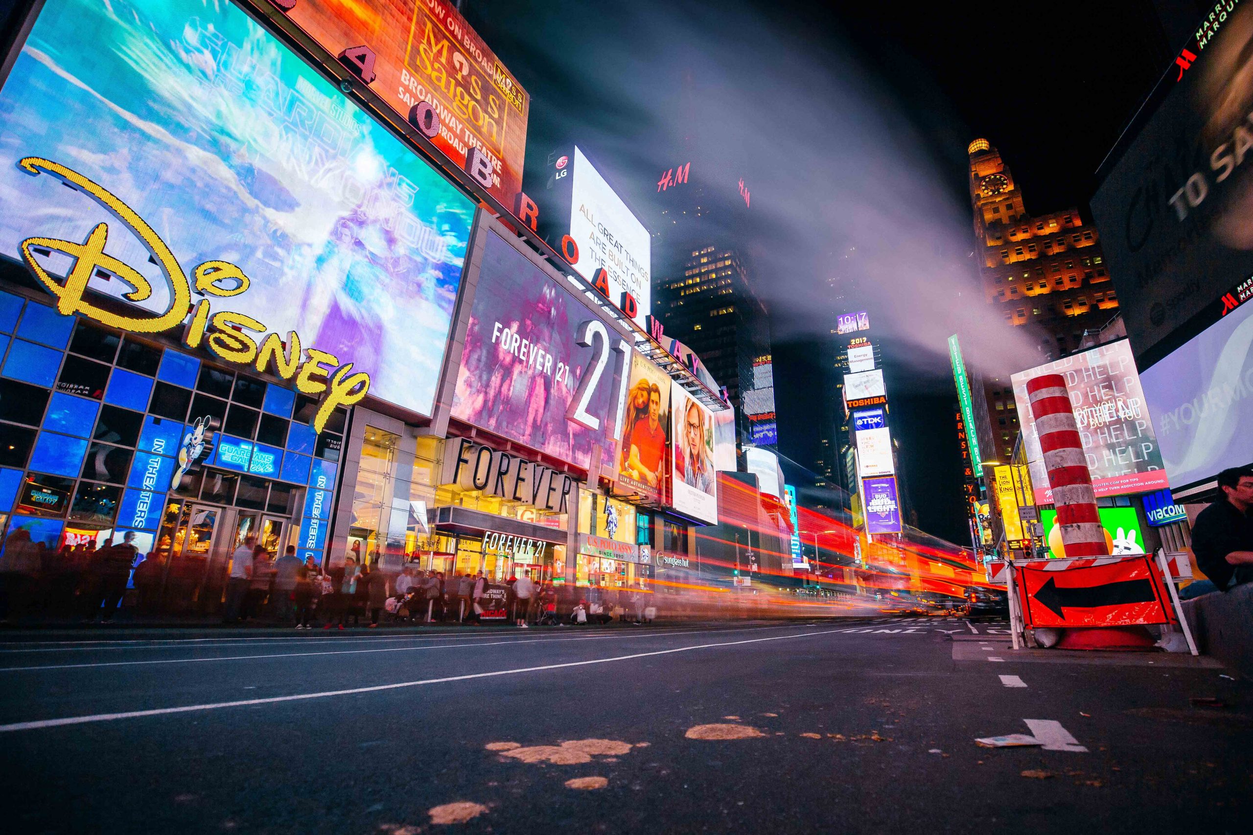 ¿Cuáles son las diferencias entre publicidad y marketing?